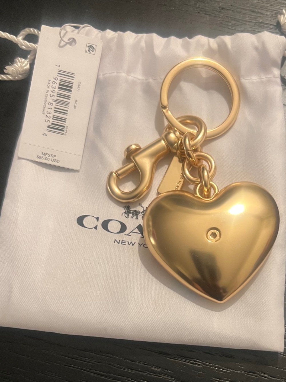Coach Heart Keychain/Bag Charm (includes branded Coach dust bag) - Picture 3 of 7